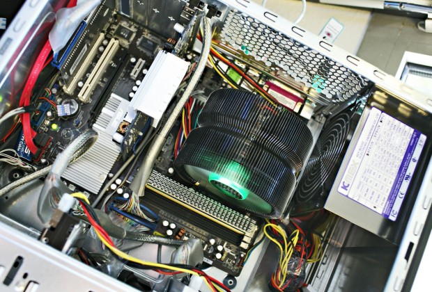 COMMENT CLONER FACILEMENT UN DISQUE DUR VERS UN SSD : Transférer facilement  ses données sur SSD 