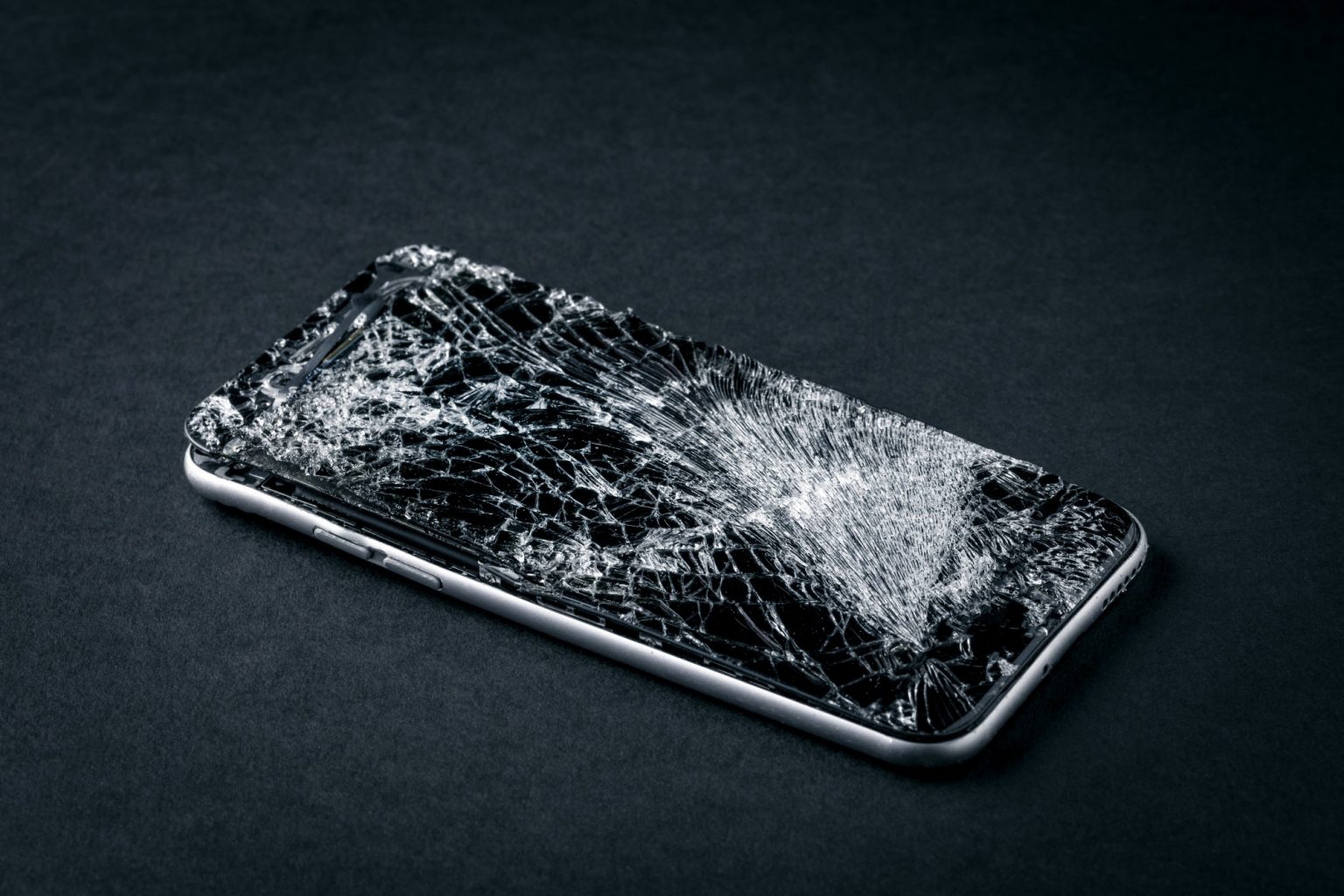 Ecran de téléphone cassé comment récupérer vos données